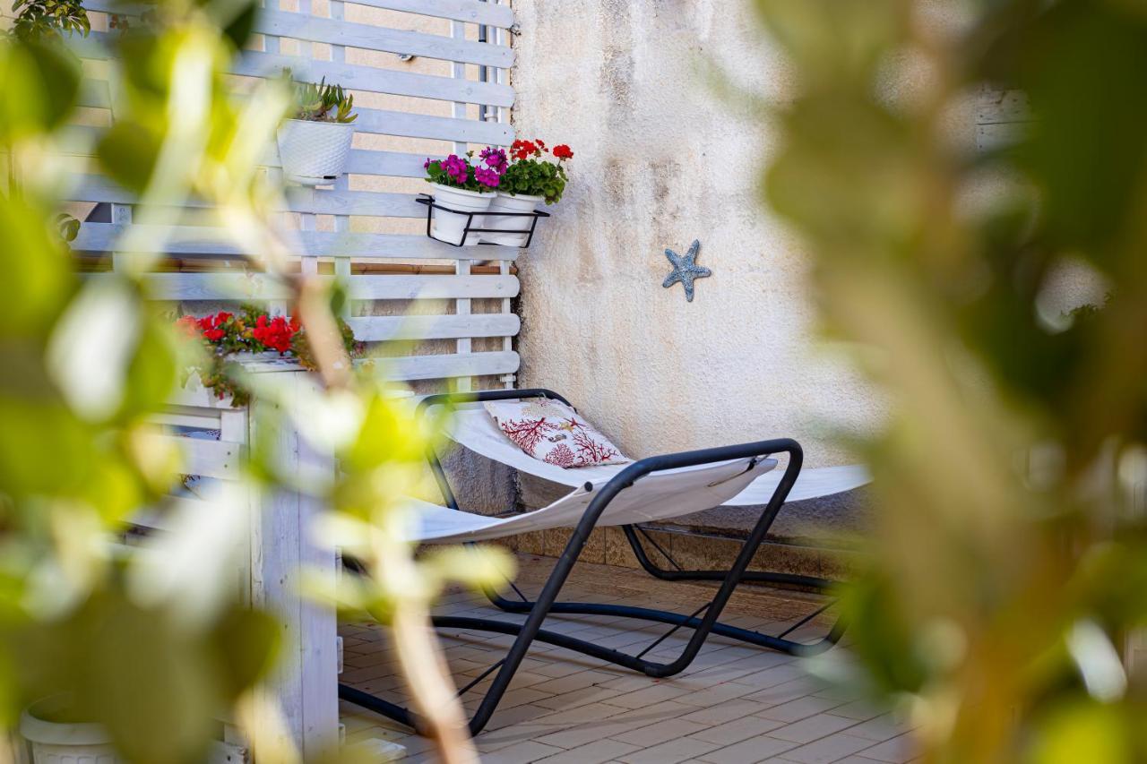 Trapani Home Exterior photo